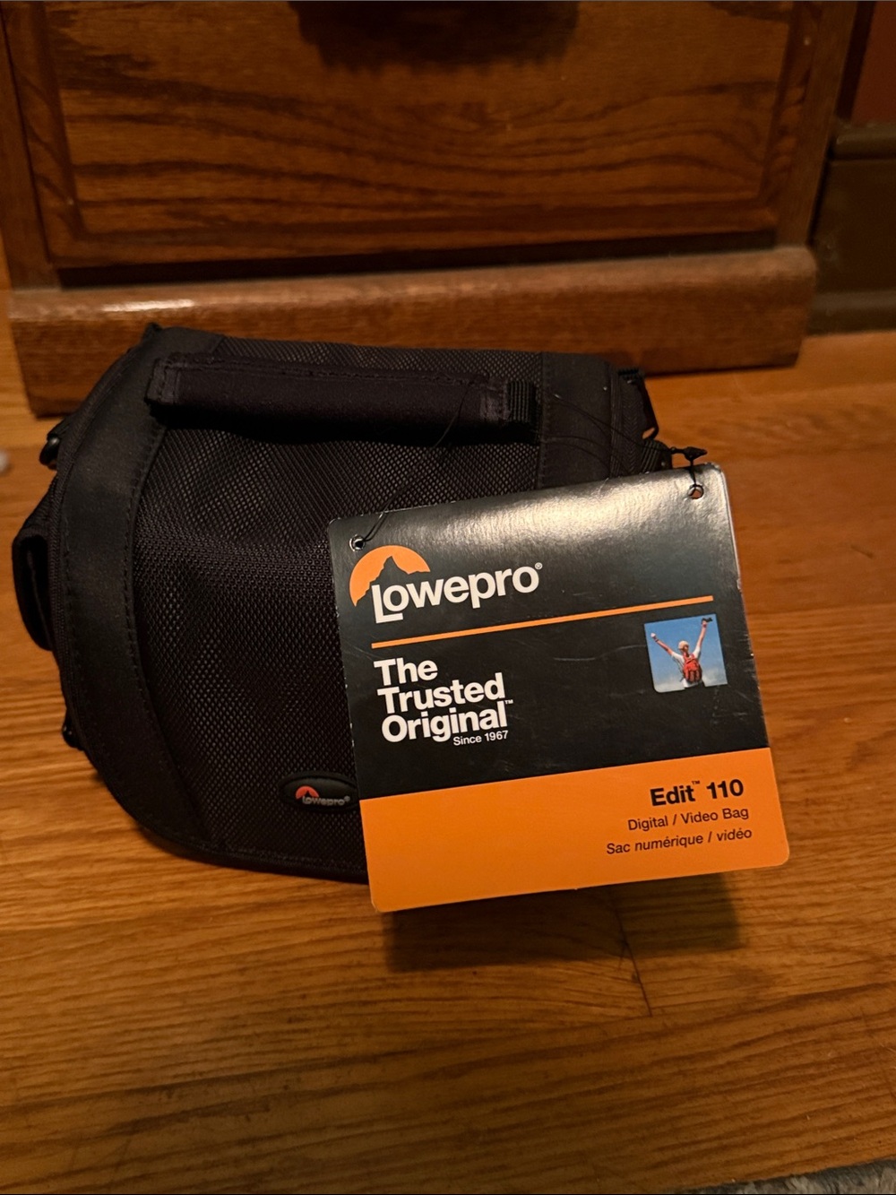 LowePro Edit 110 Black Digital/Video Camera Bag